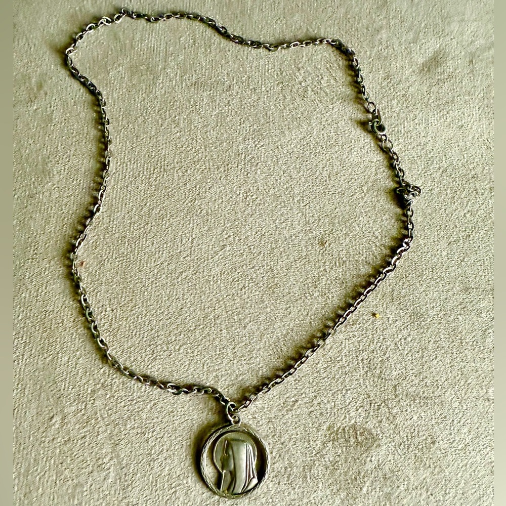 Vintage-Style Silver Tone Madonna Pendant Necklace - Women Jewelry